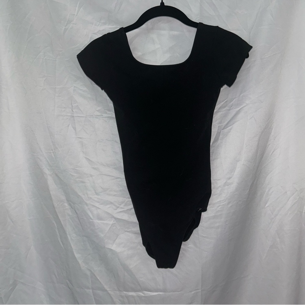Eurotard Leotard Short Sleeve Solid Black Uniform Scoop Neck Gymnastics Dance S